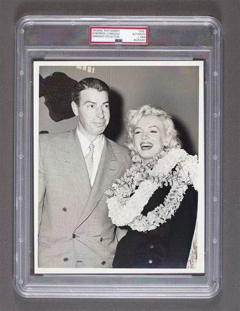 joe dimaggio roses for marilyn.